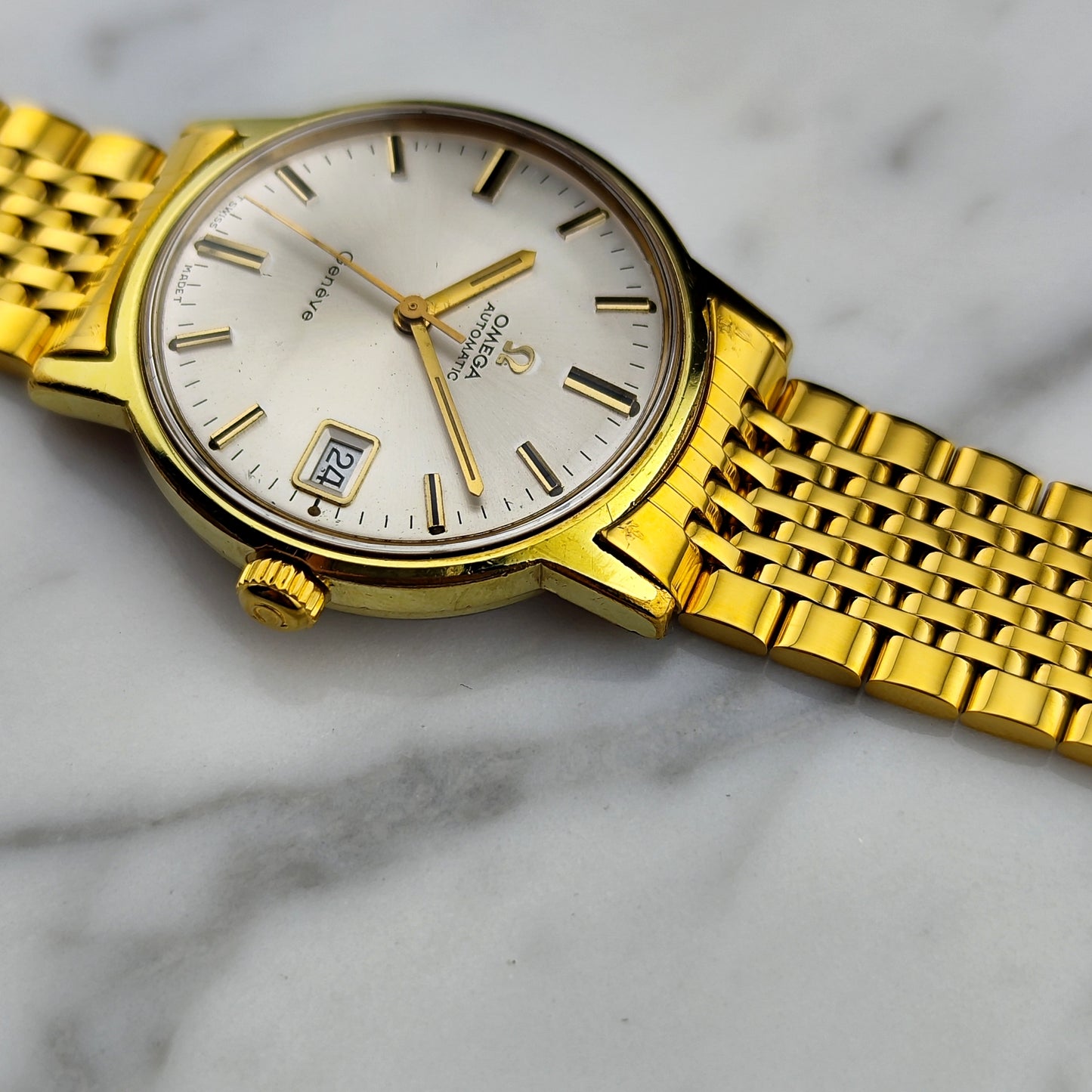 OMEGA Genéve Automatic Gold White Dial 1969 [REF. 166.070]