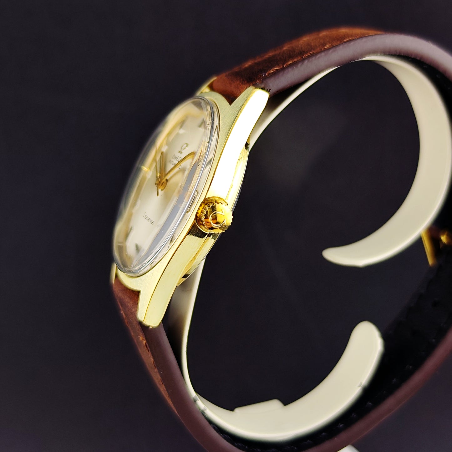 Omega Genéve Automatic Gold White Dial 1970 [REF. 166.041]
