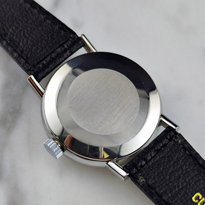 Omega Genéve Automatic Silver Gold Index Dial 1968 – Gehäuseboden mit Krone