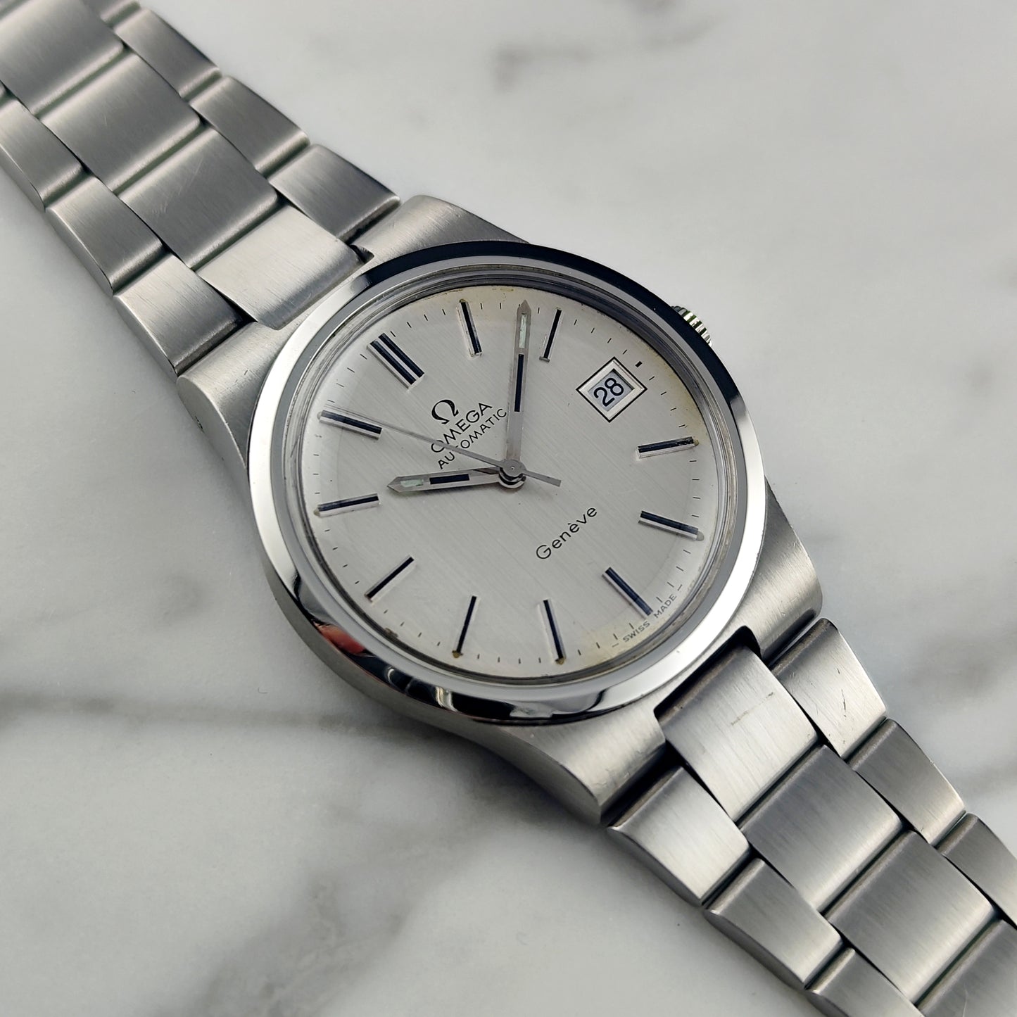 OMEGA Genéve Automatic Silver Line Date 1973 Serviced 03/2026 [REF. 166.0173]