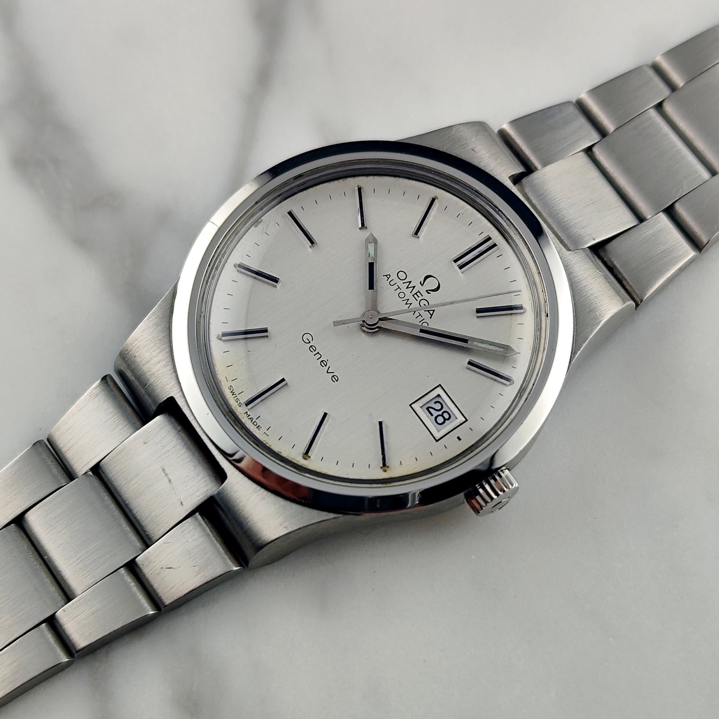 OMEGA Genéve Automatic Silver Line Date 1973 Serviced 03/2026 [REF. 166.0173]