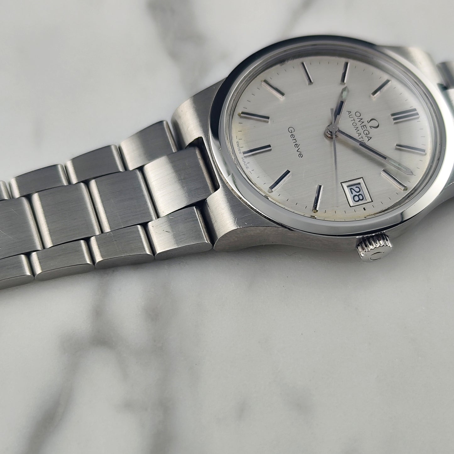 OMEGA Genéve Automatic Silver Line Date 1973 Serviced 03/2026 [REF. 166.0173]