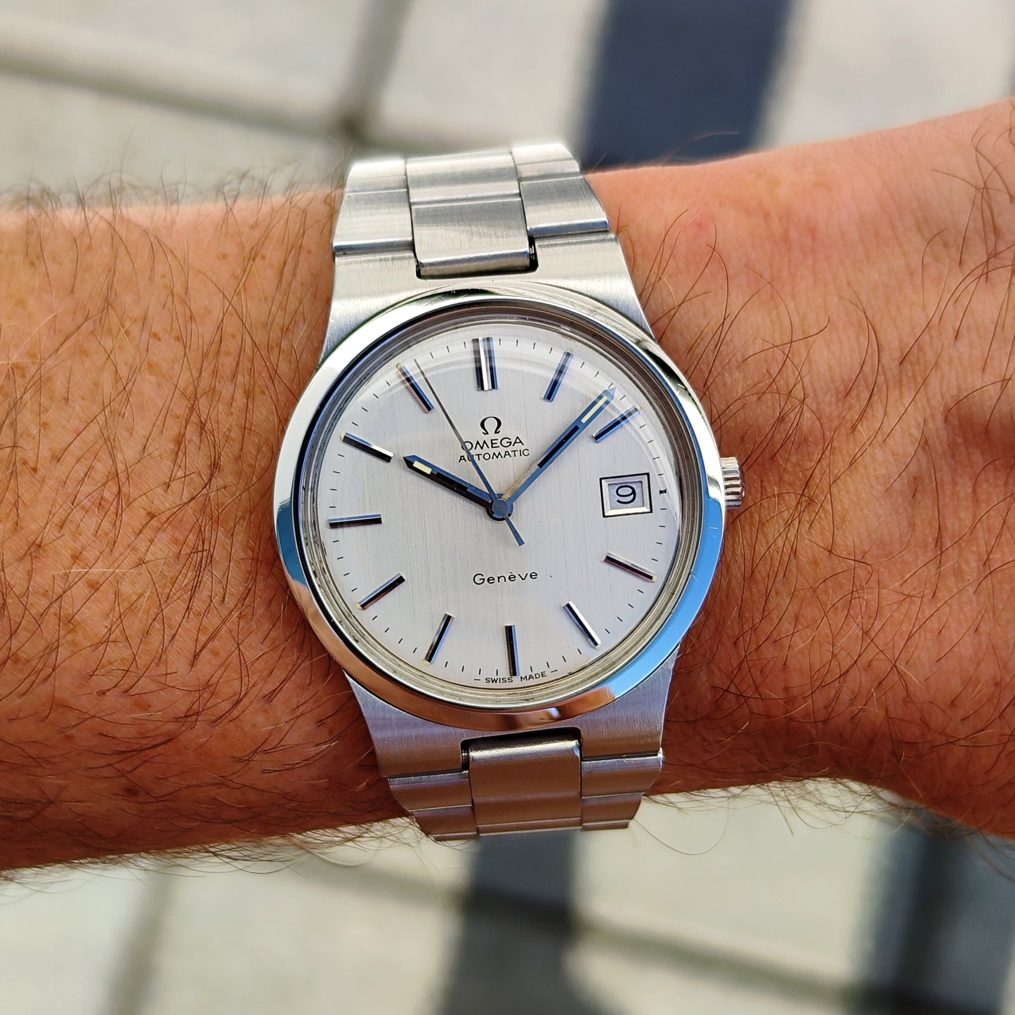 Omega Genéve Automatic Silver Linen Dial Steel Bracelet 1972 Serviced 08/2026 [REF. 166.0173]