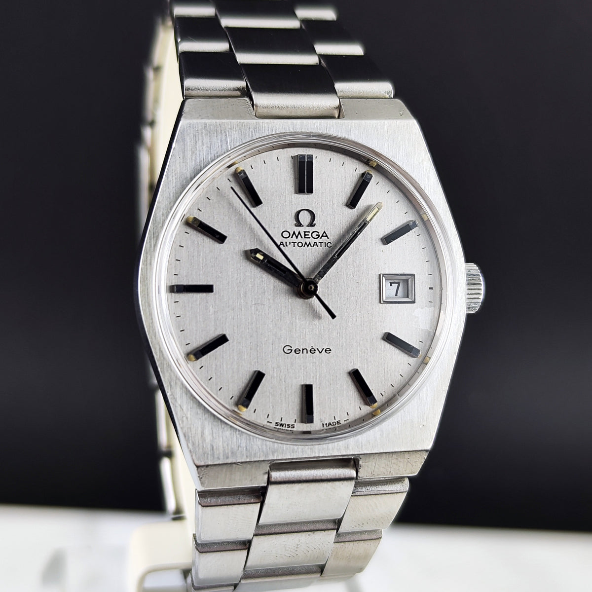 Omega Genéve Automatic Steel 1972 Dial Bracelet Serviced 10/2026 – Vorderansicht mit Zifferblatt und Armband