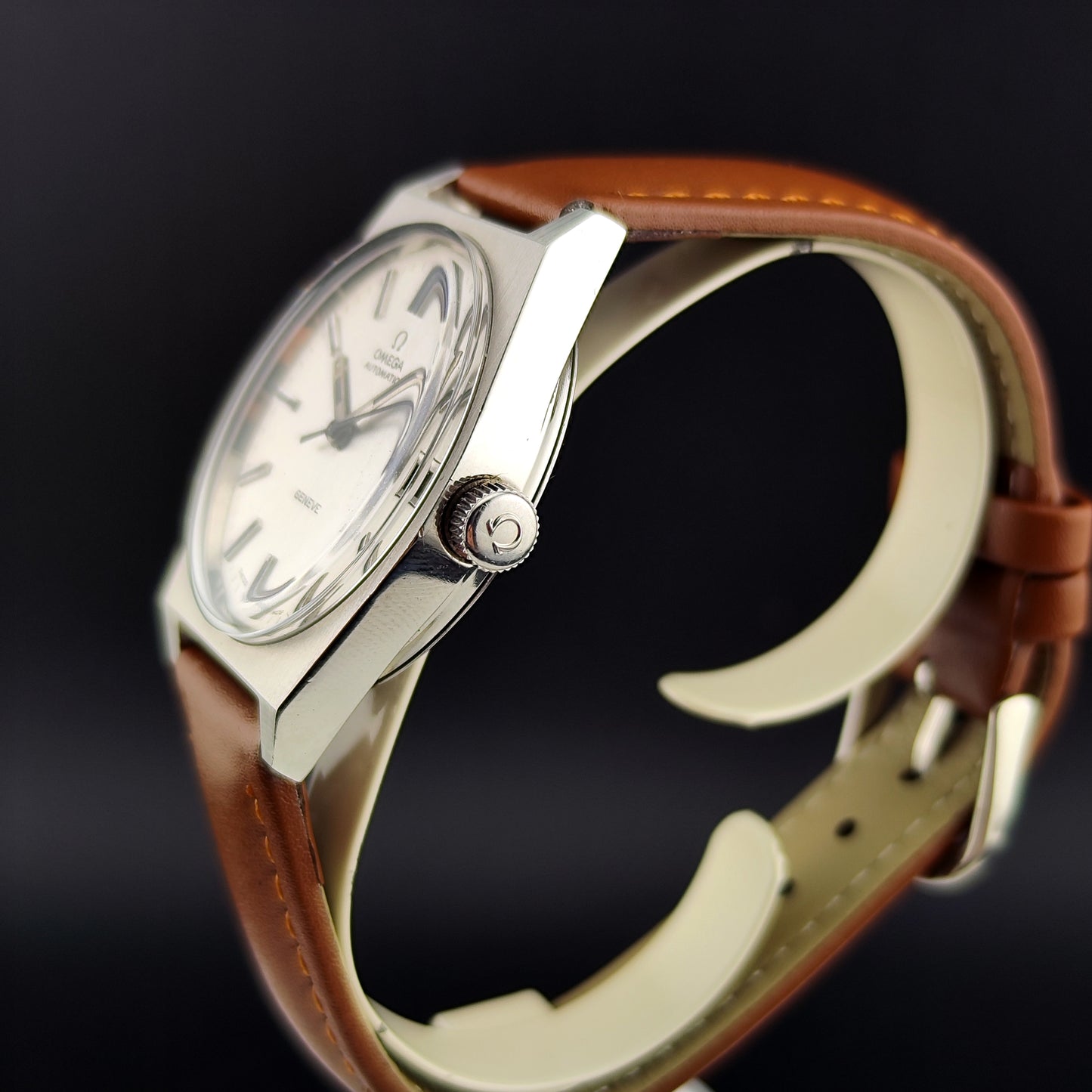 OMEGA Genéve Automatic Steel Date 1973 [REF. 166.0118]