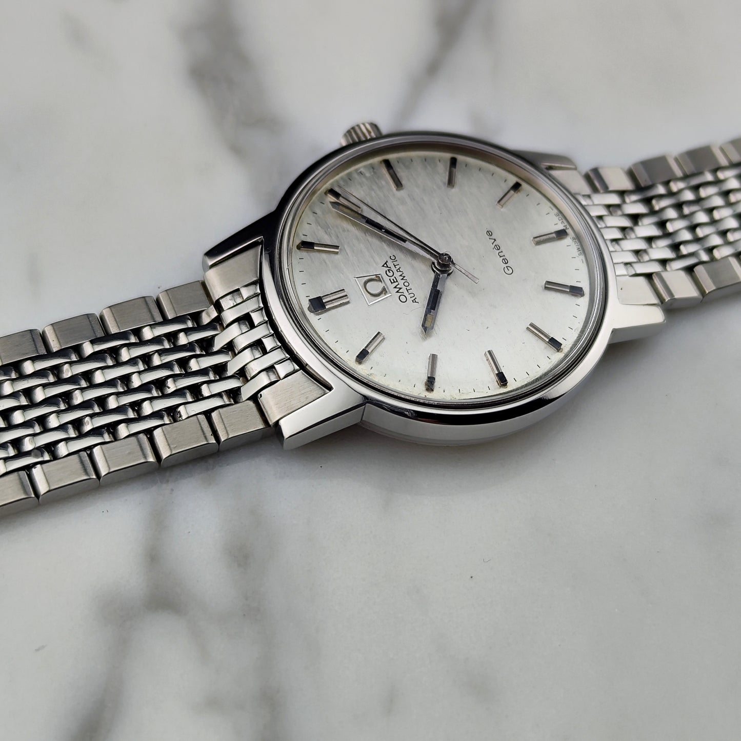 OMEGA Genève Automatic Rare White Mosaic Dial 1969 [REF. 165.070]