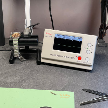 OMEGA Genève Automatic Rare White Mosaic Dial 1969 [REF. 165.070]