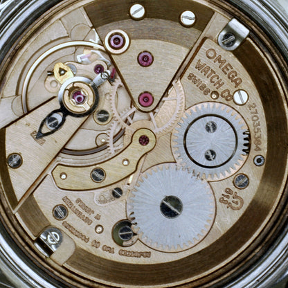 Omega Genéve Blue Dial Rare 1968 Serviced 10/2026 – Uhrwerk mit Gravur