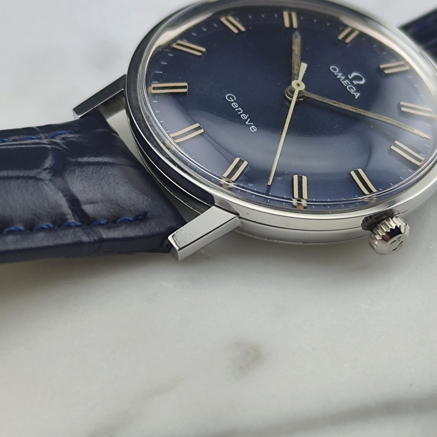 OMEGA Genève Blue Dial Super Rare [REF. 162.009]