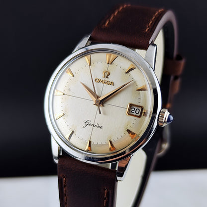 Omega Genéve Crosshair Dial 1961 – Schrägansicht mit Zifferblatt und Krone