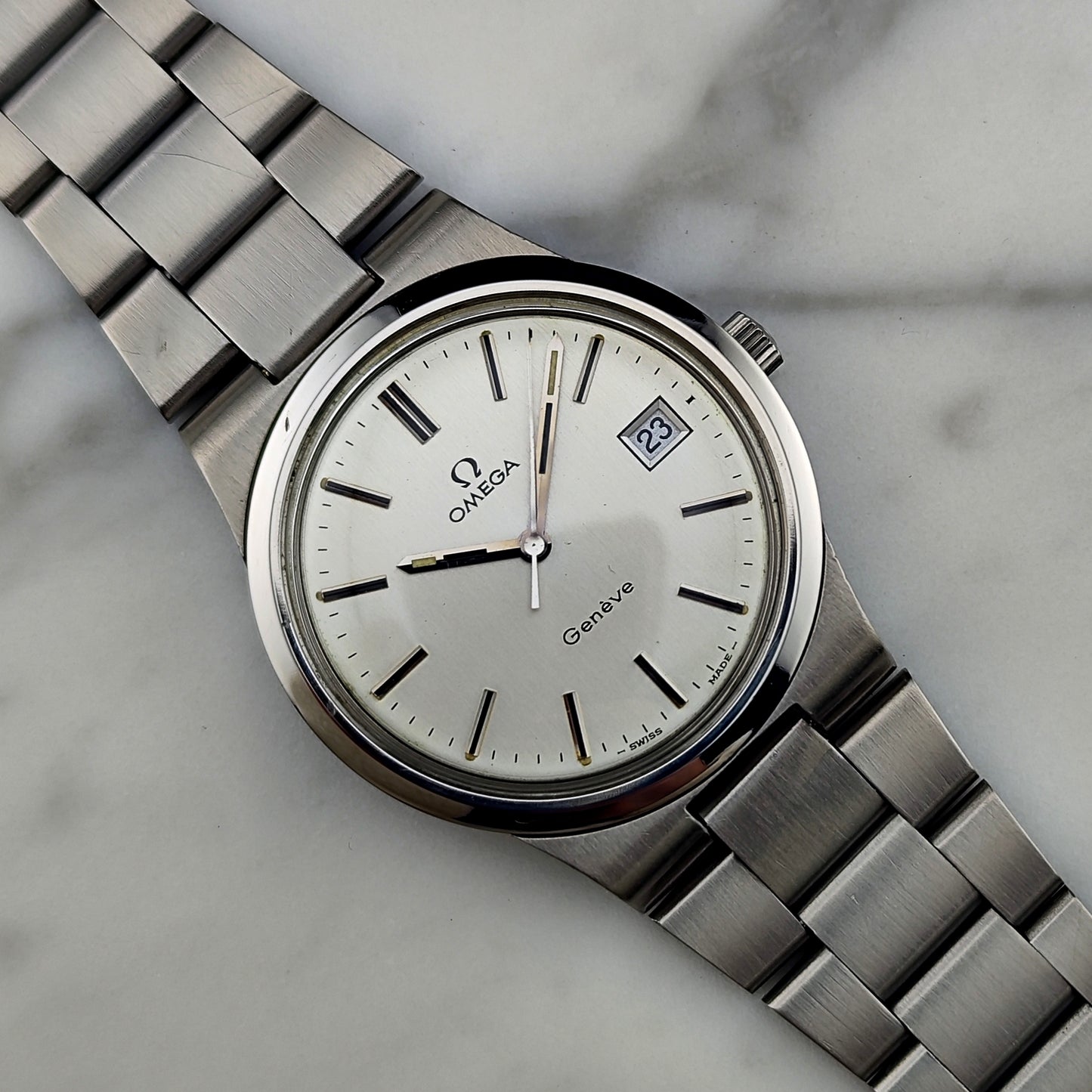 OMEGA Genéve Date Silver Dial Steel Bracelet [REF. 136.0103]