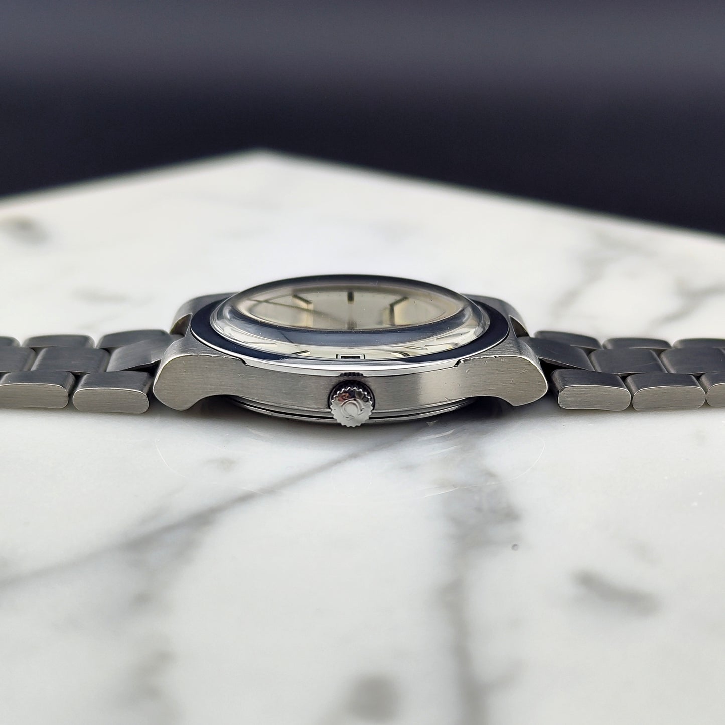 OMEGA Genéve Date Silver Dial Steel Bracelet [REF. 136.0103]