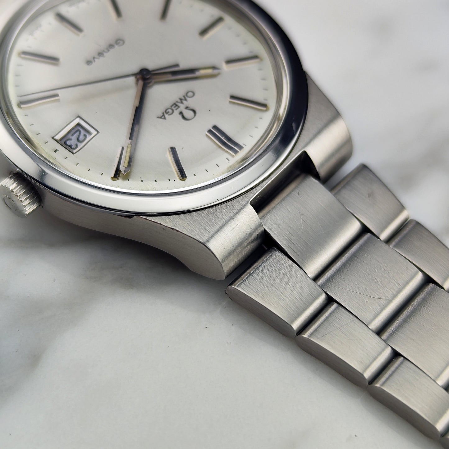 OMEGA Genéve Date Silver Dial Steel Bracelet [REF. 136.0103]