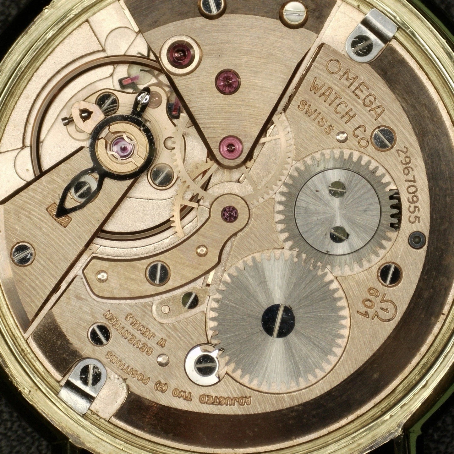 OMEGA Genève Gold Omega Signed Crystal [REF. 131.019]