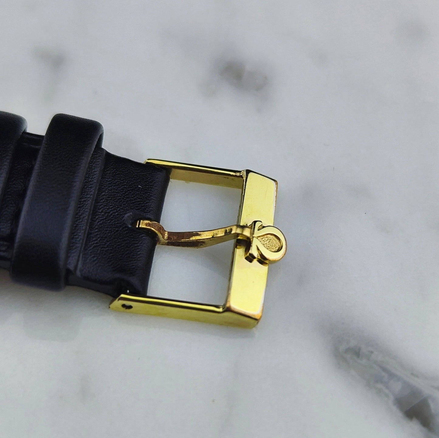 OMEGA Genève Gold Omega Signed Crystal [REF. 131.019]