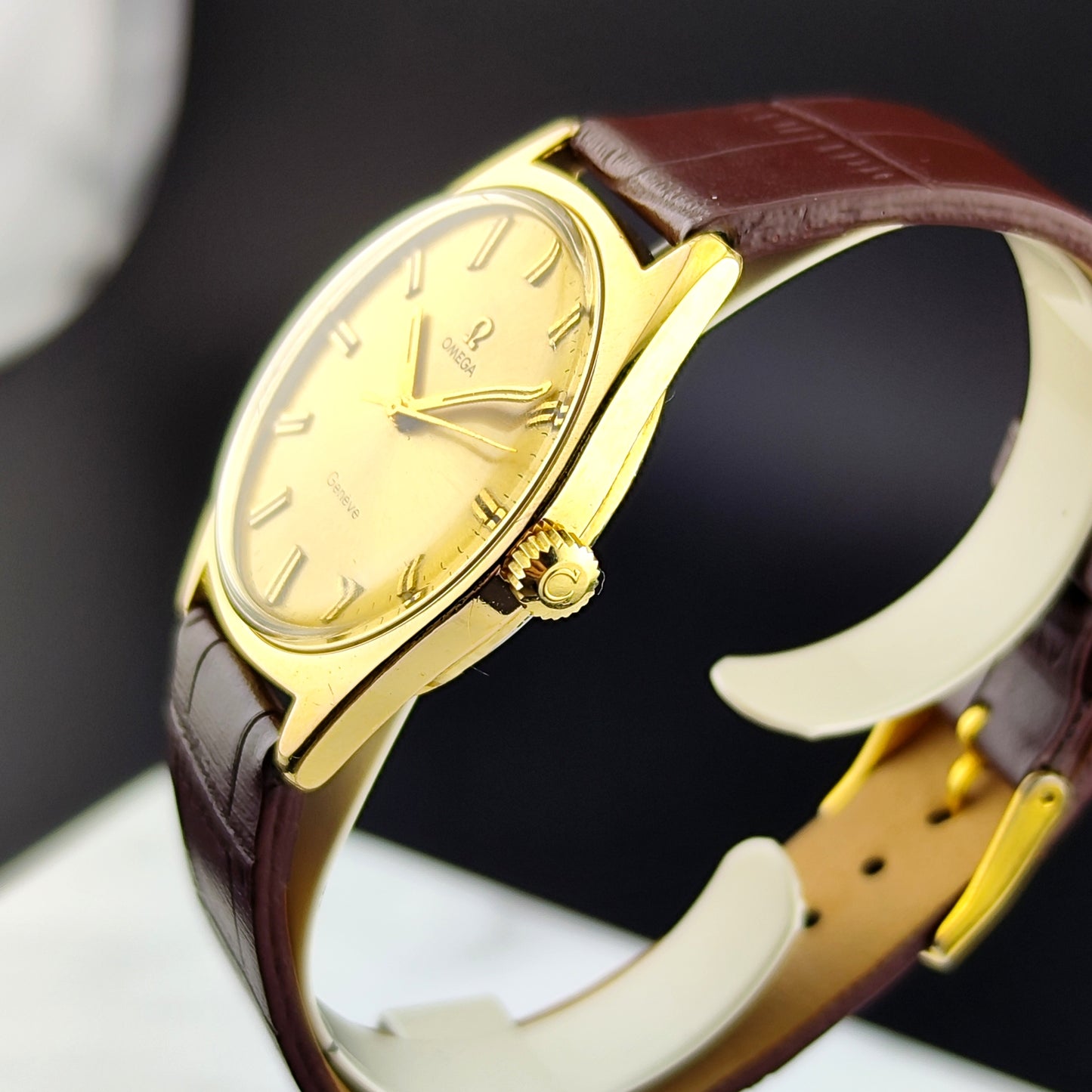 OMEGA Genéve Gold Dial [REF. 135.041]