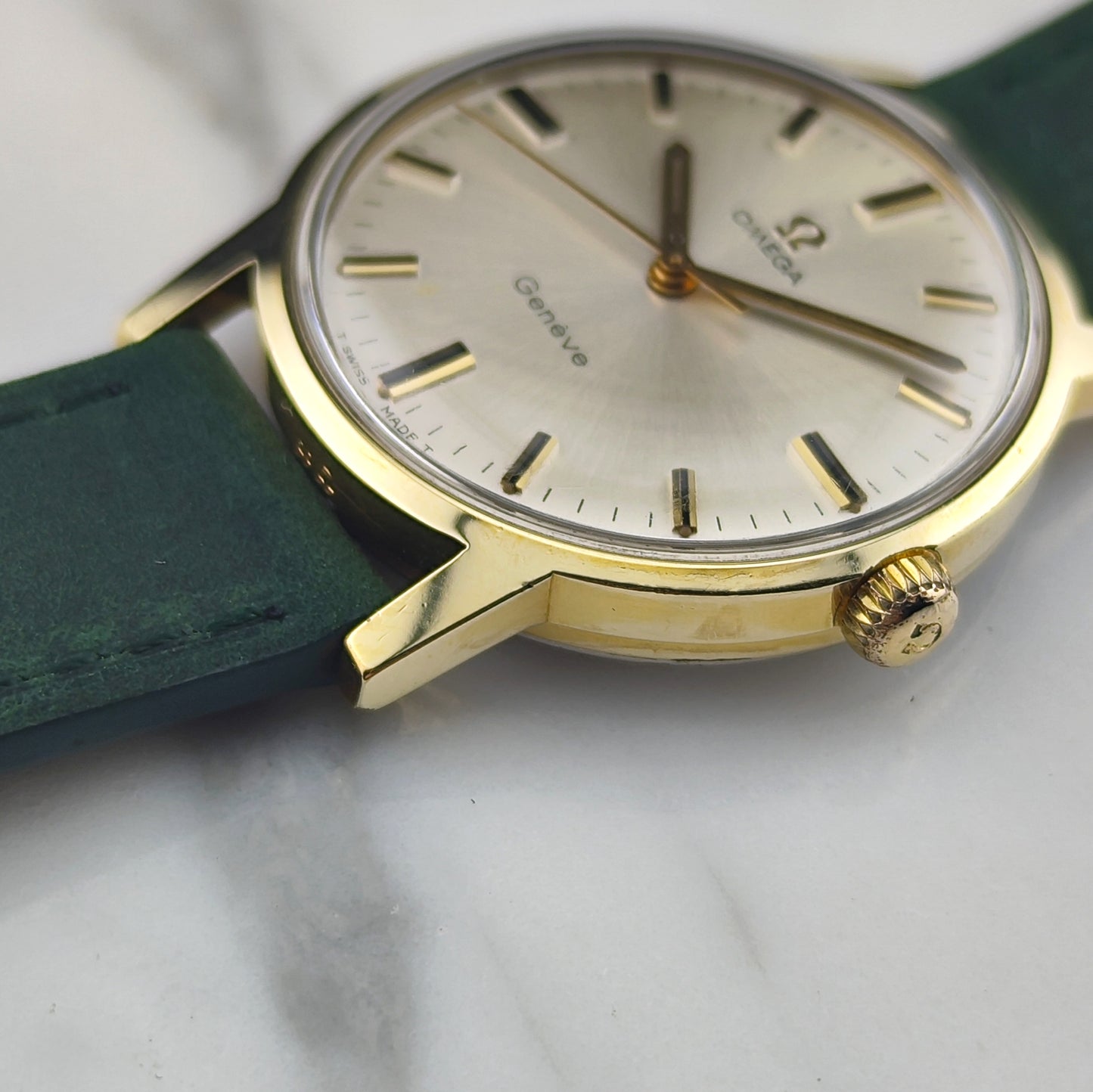OMEGA Genéve Gold White Dial Green Strap Mint+ Serviced [REF. 135.070]