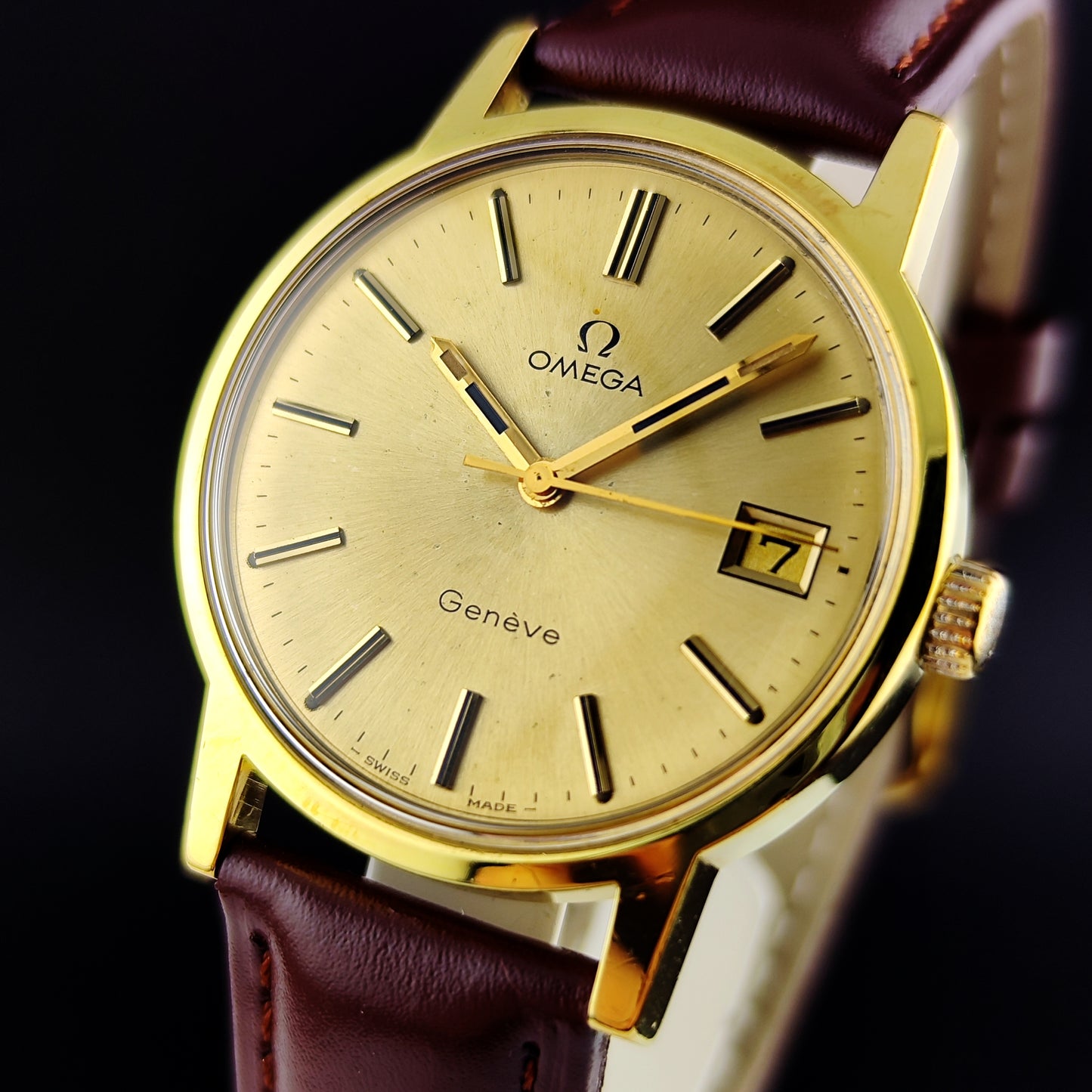 OMEGA Genéve Gold Dial Date 1972 Serviced 03/2026 [REF. 136.0104]