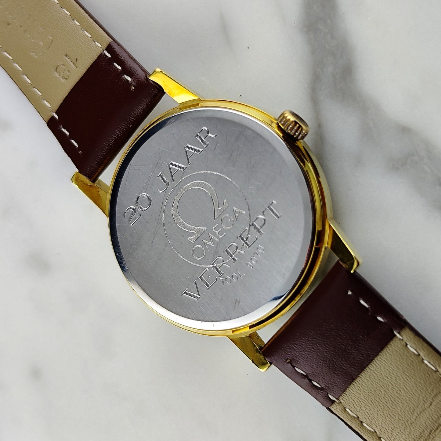 OMEGA Genéve Gold Dial Date 1972 Serviced 03/2026 [REF. 136.0104]