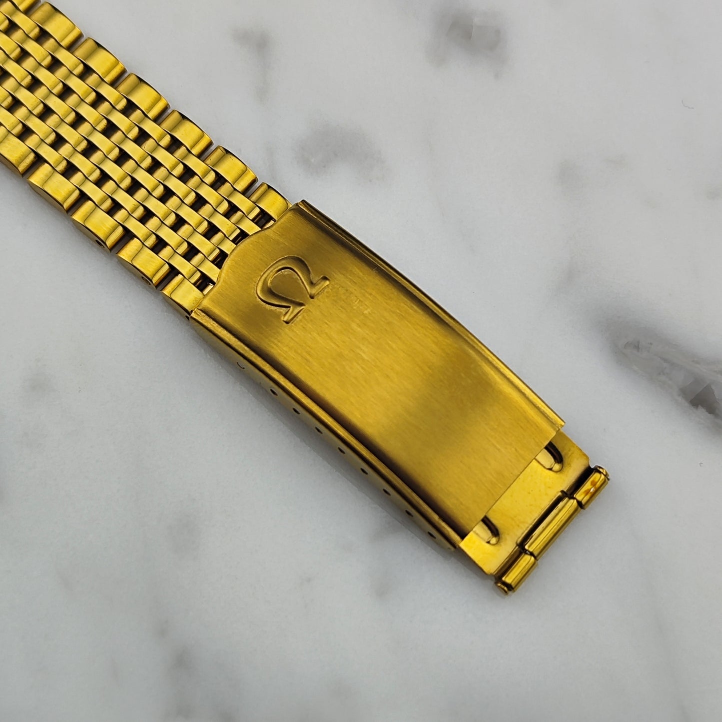 OMEGA Genéve Gold Rare Mosaic Dial [REF. 135.070]