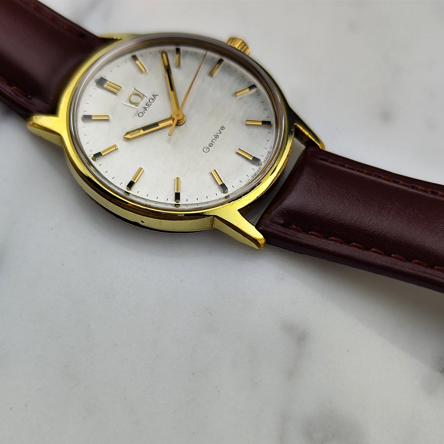 OMEGA Genéve Gold Rare Mosaic Dial White 1970 [REF. 135.070]