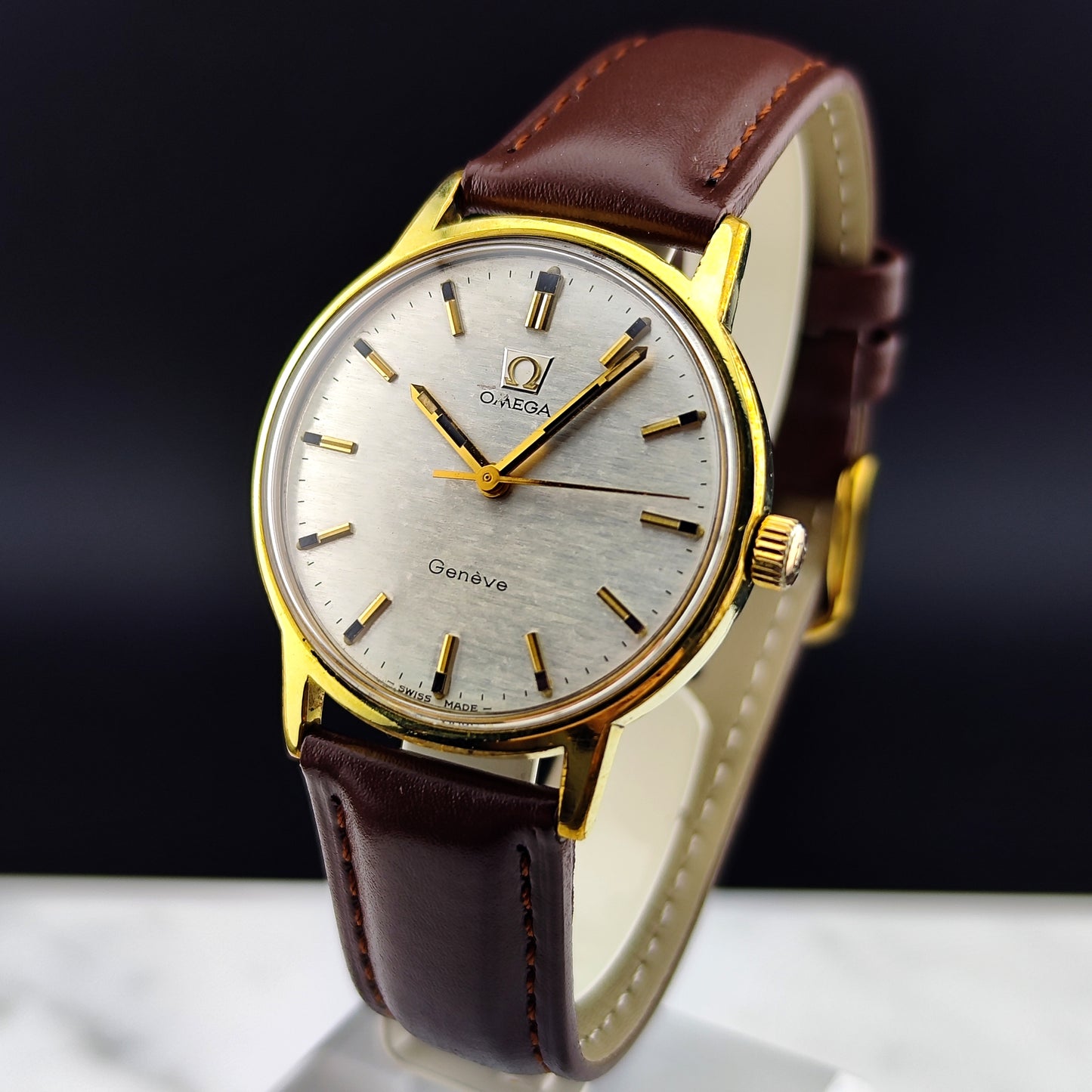 OMEGA Genéve Gold Rare Mosaic Dial White 1970 [REF. 135.070]