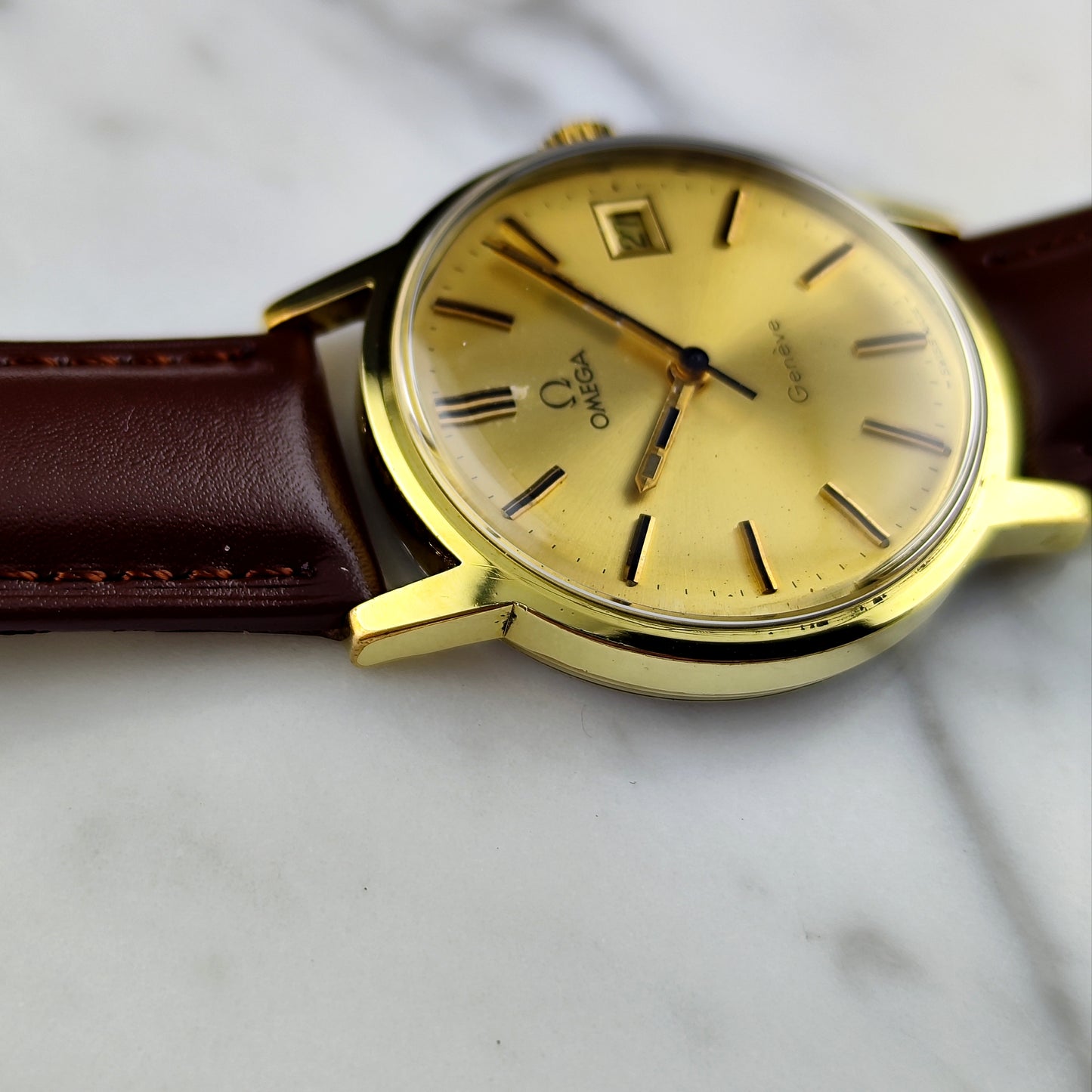 OMEGA Genéve Gold Sunburst Dial 1971 [REF. 136.0098]