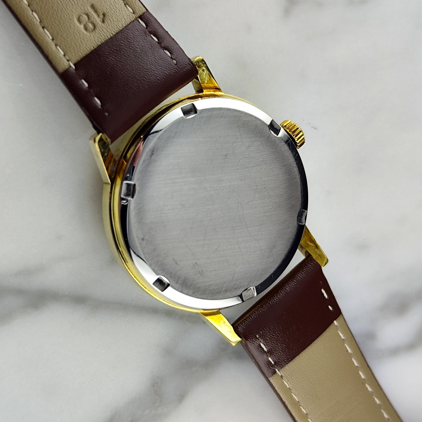 OMEGA Genéve Gold Sunburst Dial 1971 [REF. 136.0098]