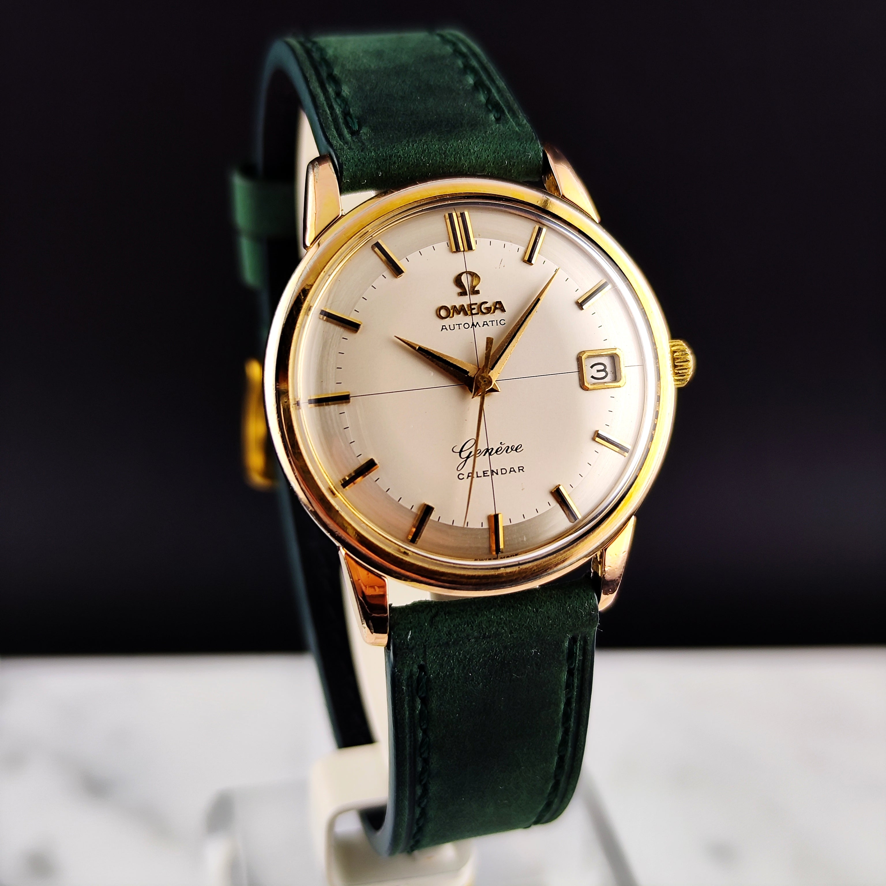 OMEGA Genève Gold White Crosshair Dial Pie Pan 1960 – Ref. 14703
