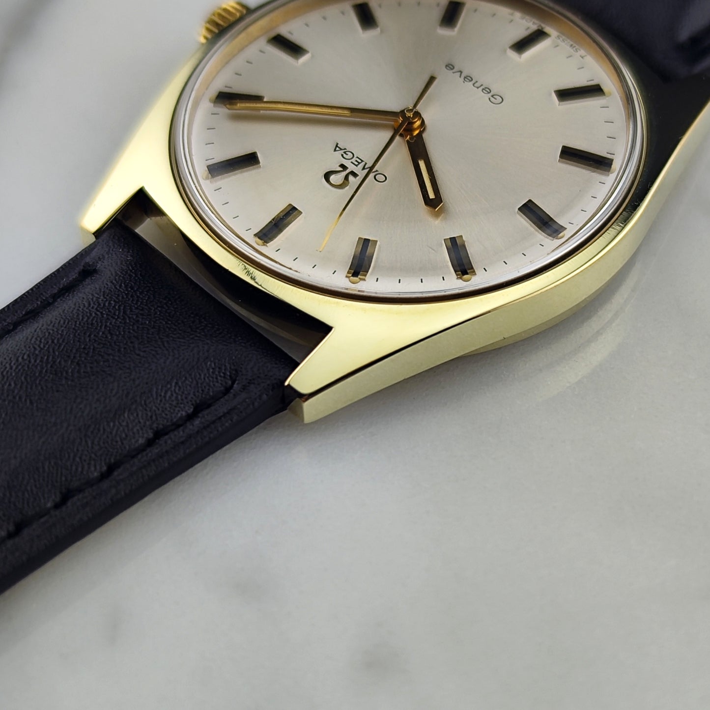 OMEGA Genéve Gold White Dial Serviced Mint+ with Box [REF. 135.041]