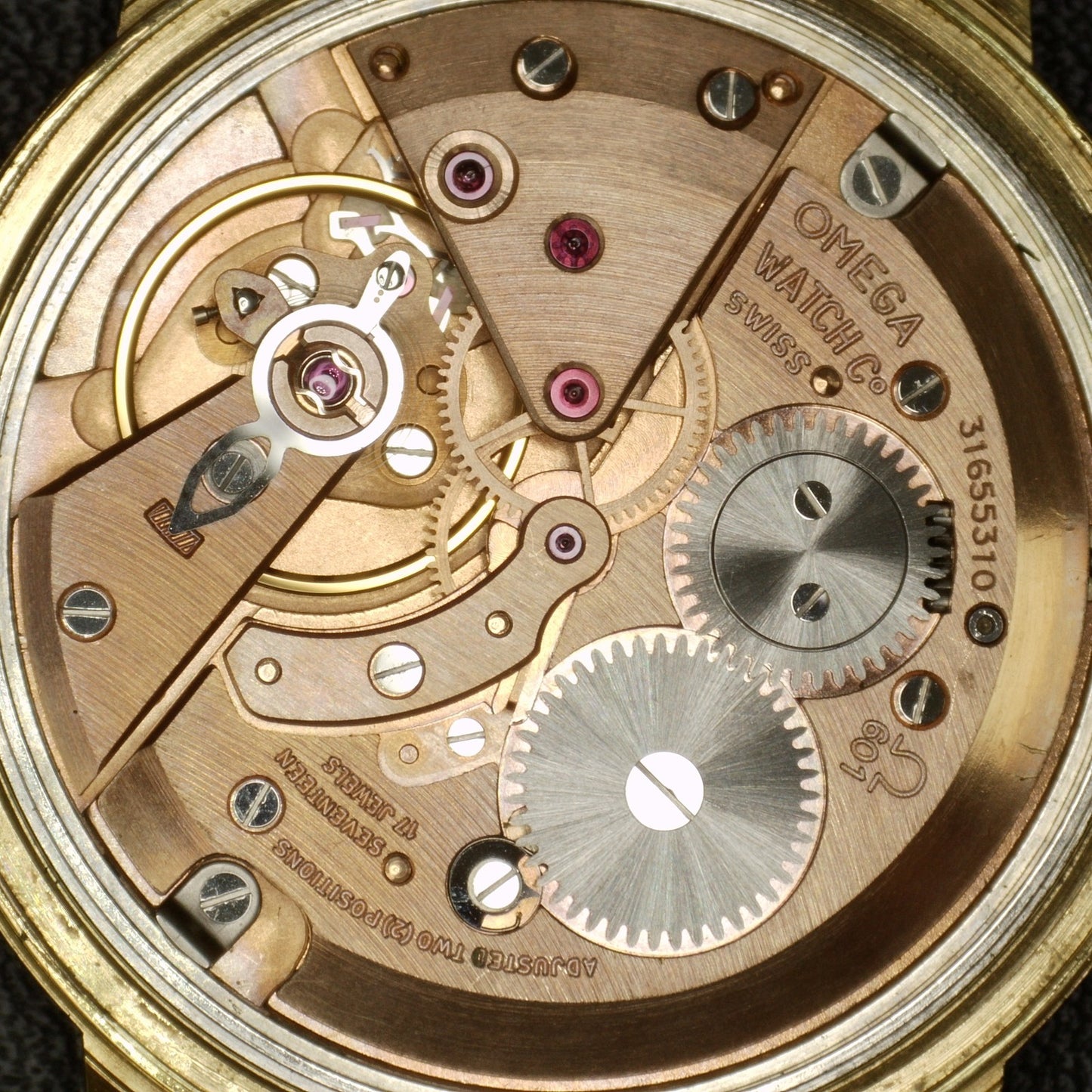 Omega Genéve Gold White Dial 1970 [REF. 135.070]