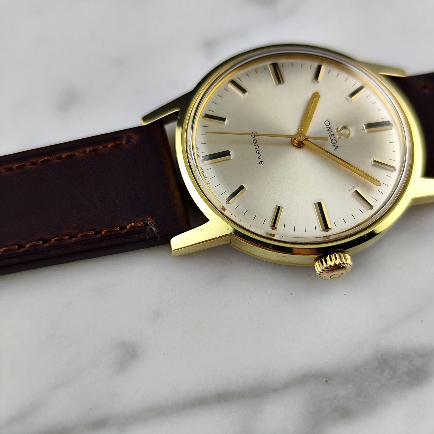 Omega Genéve Gold White Dial 1970 [REF. 135.070]