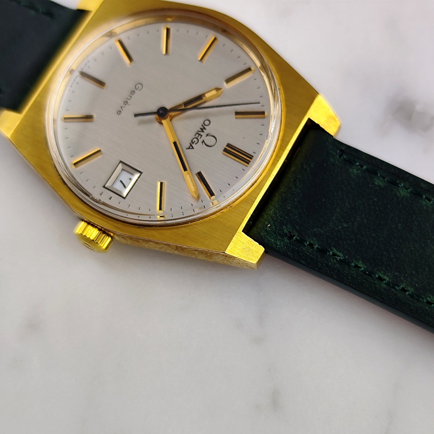 OMEGA Genève Gold White Dial Green Strap 1972 Serviced 05/2026 [REF. 136.0049]