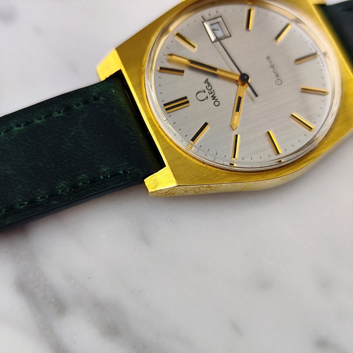 OMEGA Genève Gold White Dial Green Strap 1972 Serviced 05/2026 [REF. 136.0049]