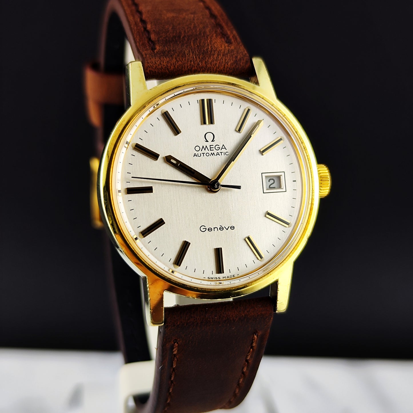 Omega Genéve Gold White Linen Dial 1972 Serviced 07/2026 [REF. 166.0098]