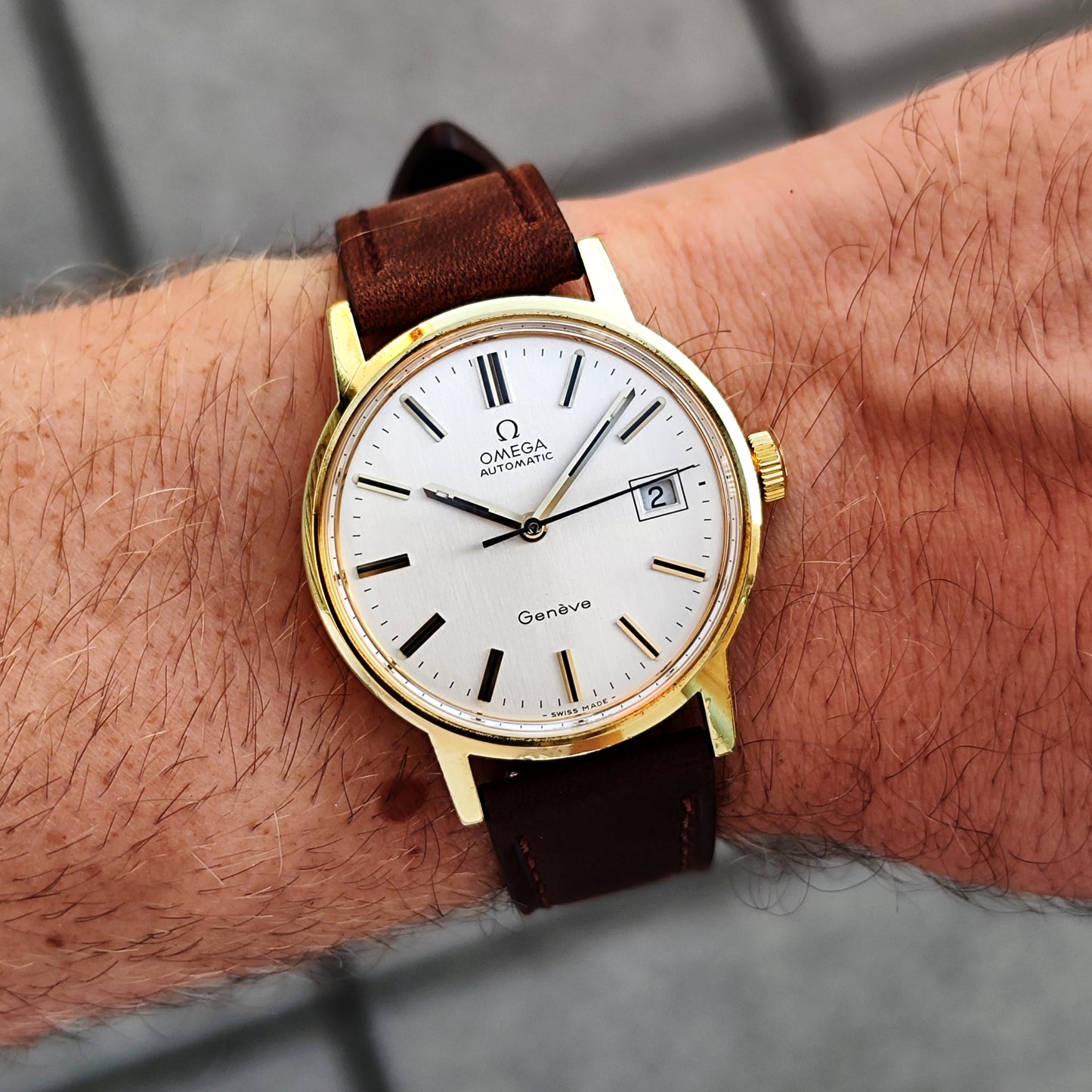 Omega Genéve Gold White Linen Dial 1972 Serviced 07/2026 [REF. 166.0098]
