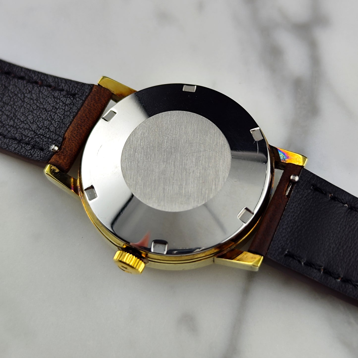 Omega Genéve Gold White Linen Dial 1972 Serviced 07/2026 [REF. 166.0098]