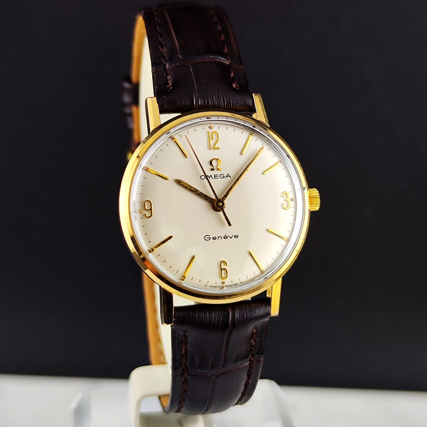 Omega Genéve Gold White Numbers Dial 1967 [REF. 131.018]