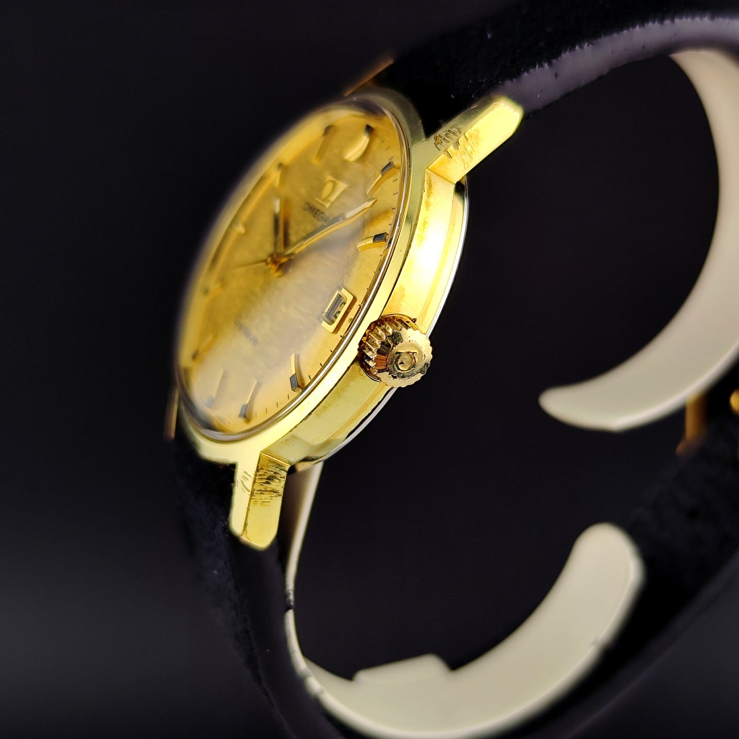 OMEGA Genéve Mosaic Dial Gold 1970 Serviced 07/2026 [REF. 136.070]
