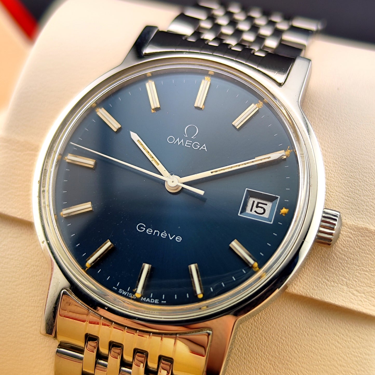 OMEGA Genéve Rare Blue Dial with Box [REF. 136.0099]