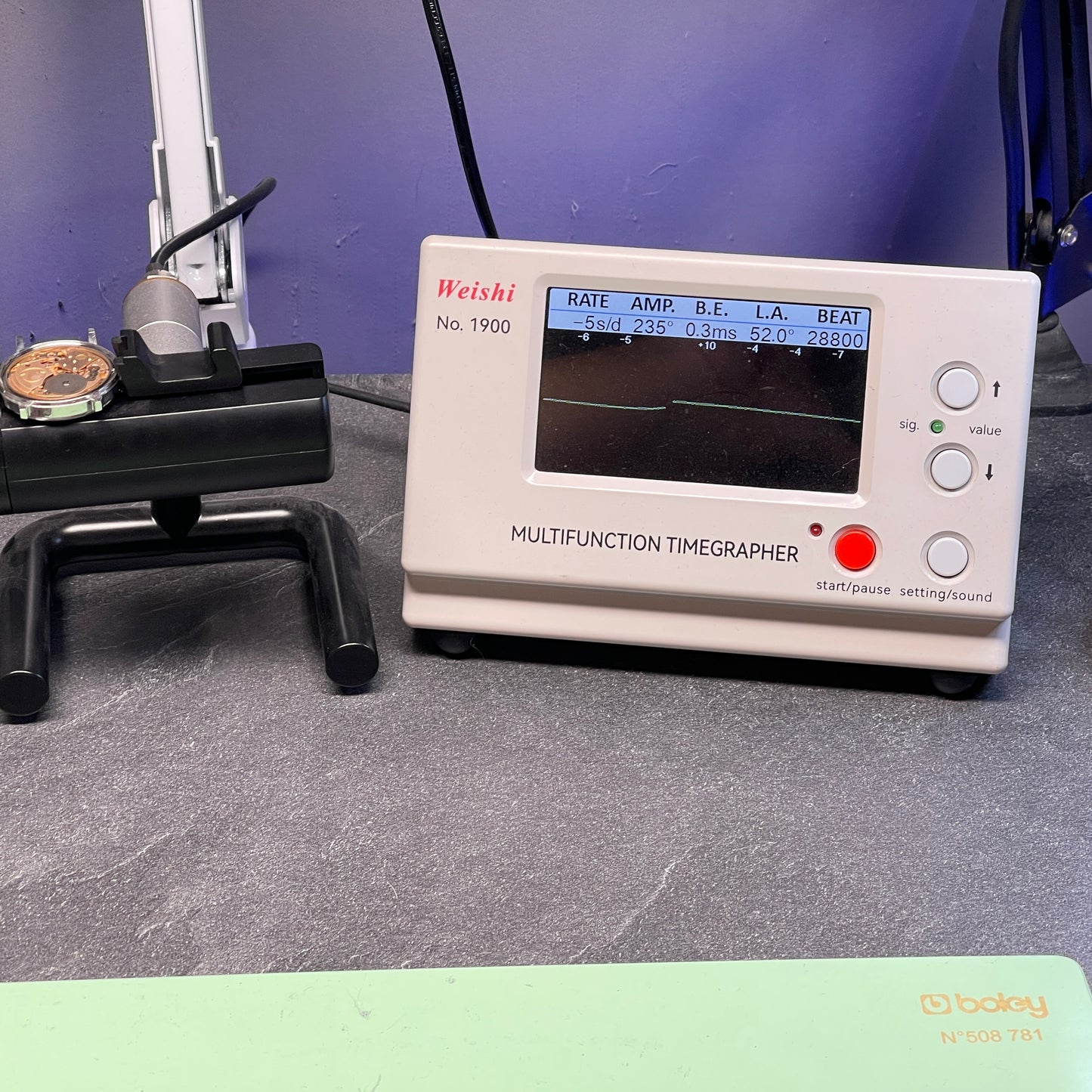 OMEGA Genéve Rare Blue Dial with Box [REF. 136.0099]