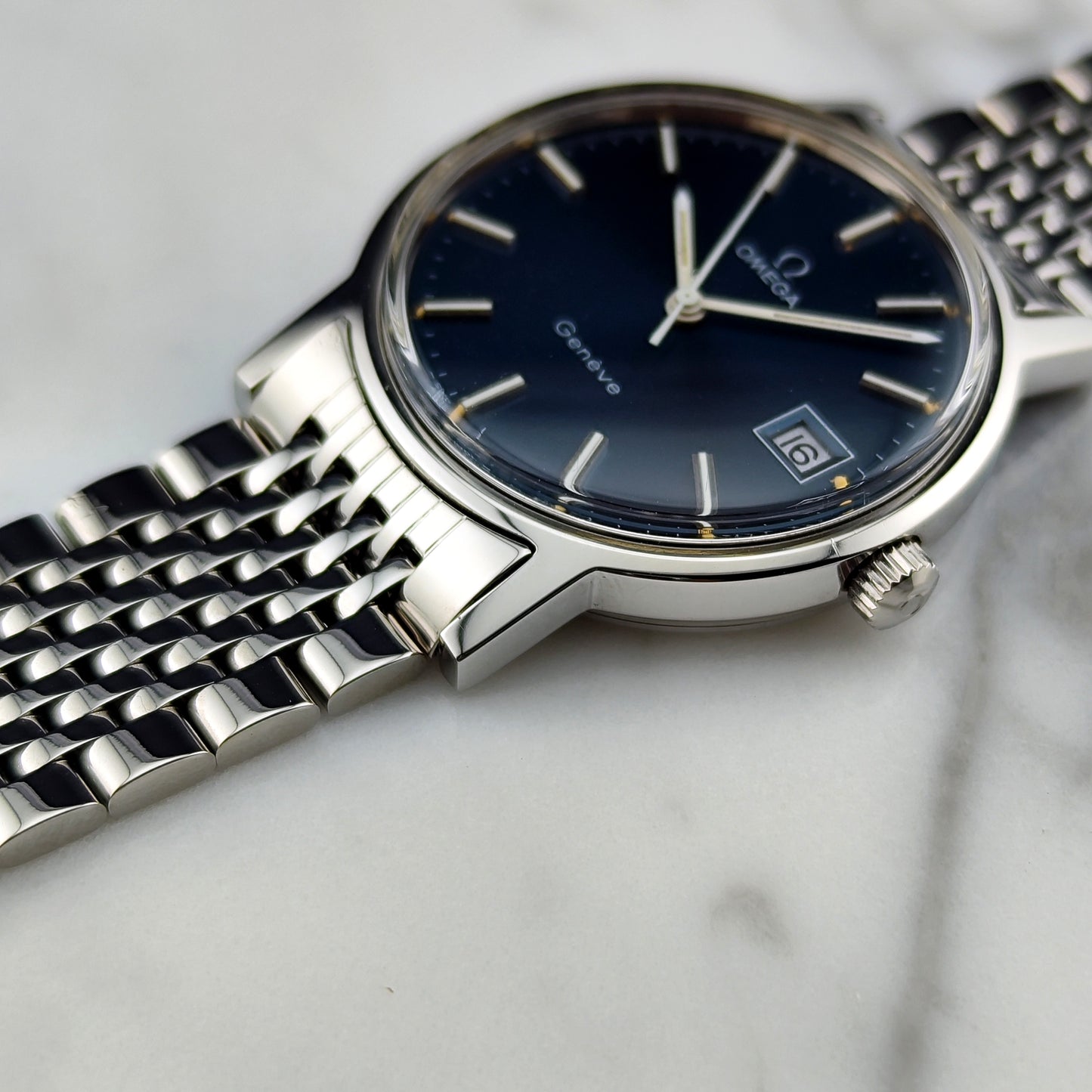 OMEGA Genéve Rare Blue Dial with Box [REF. 136.0099]