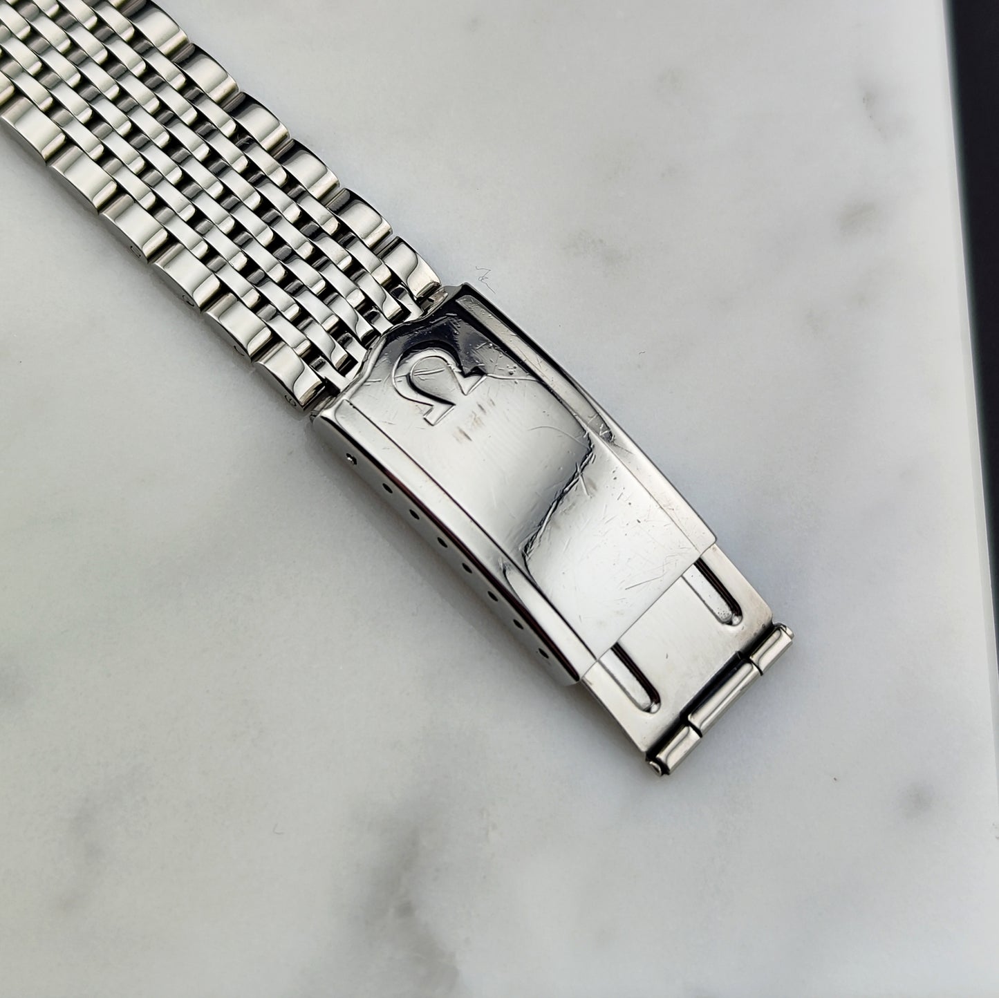 OMEGA Genéve Rare Blue Dial with Box [REF. 136.0099]