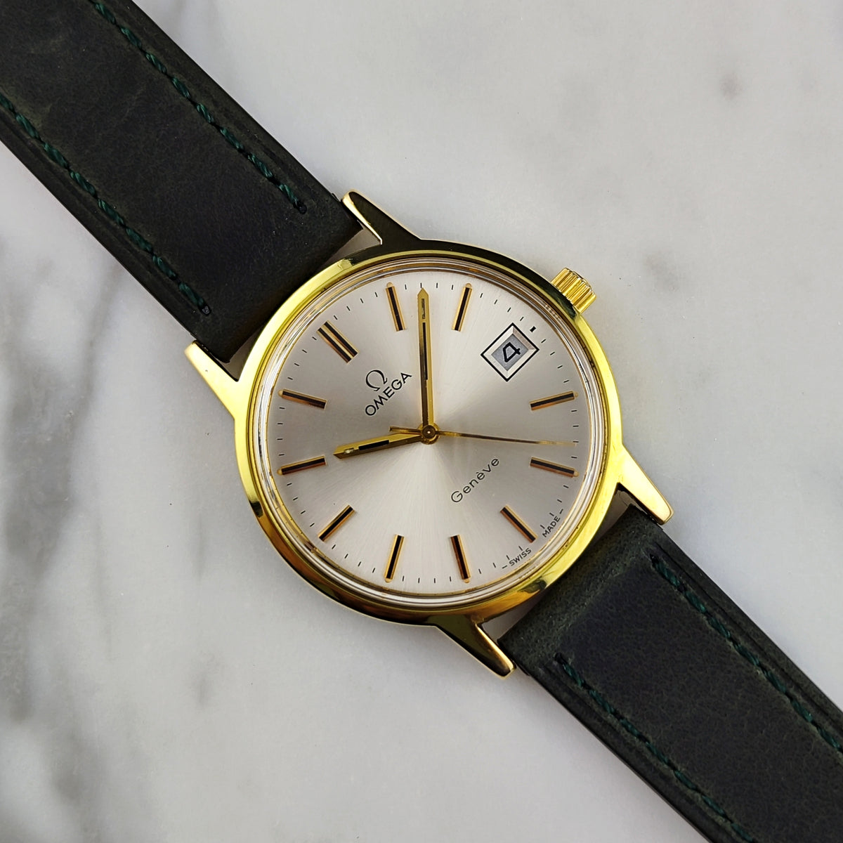 Omega Genéve Gold White Dial 1974 with Box [REF. 136.0104]