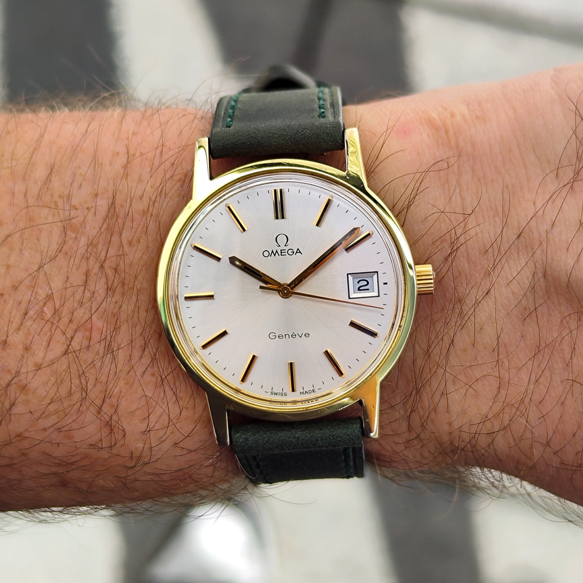 Omega Genéve Gold White Dial 1974 with Box [REF. 136.0104]