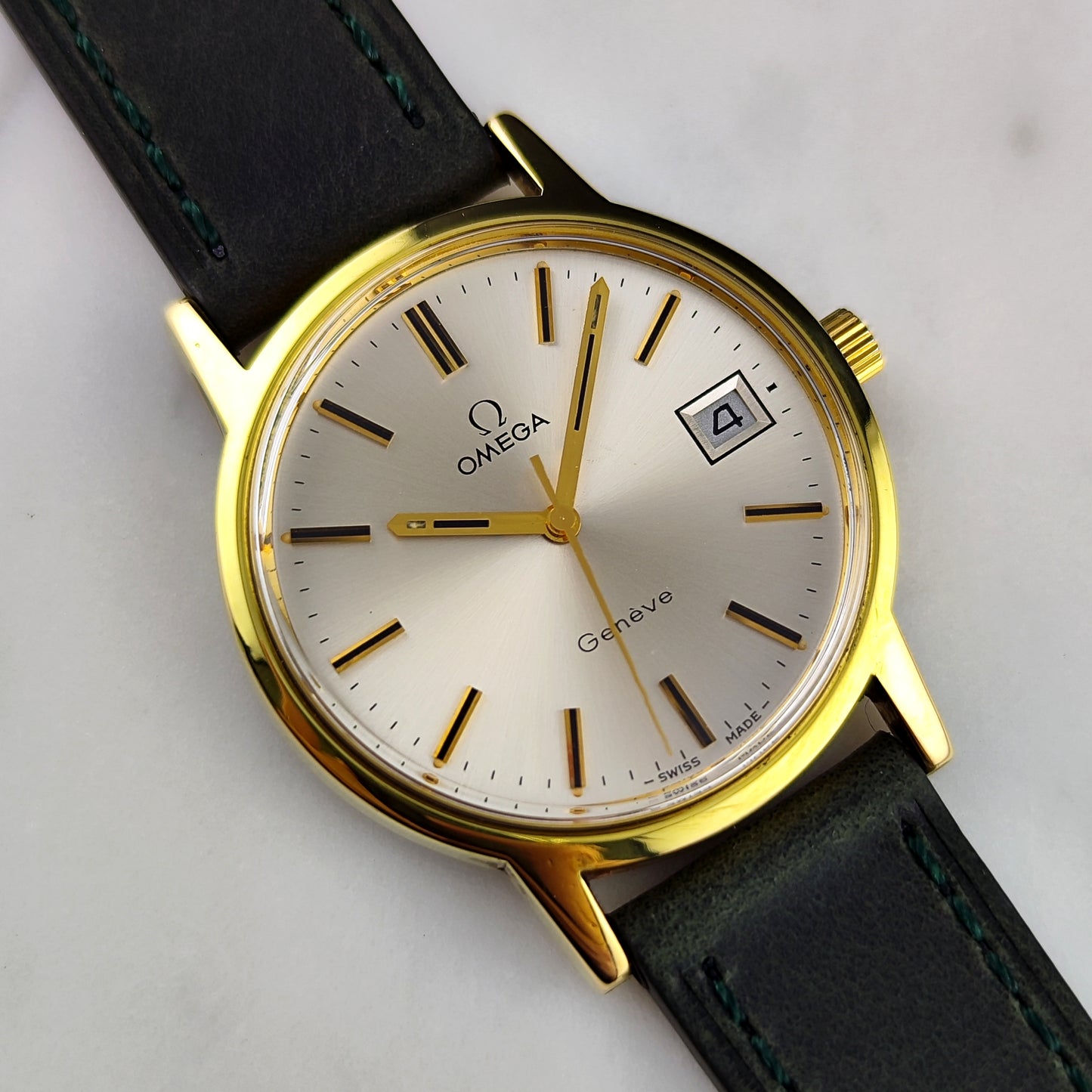 Omega Genéve Gold White Dial 1974 with Box [REF. 136.0104]