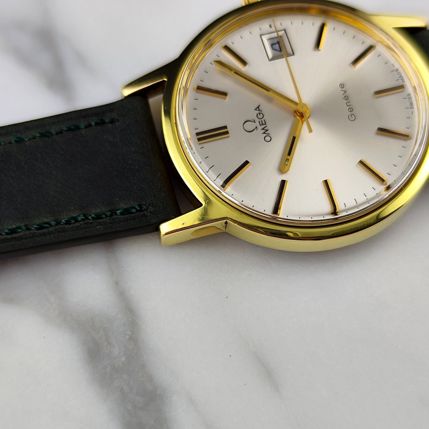 Omega Genéve Gold White Dial 1974 with Box [REF. 136.0104]