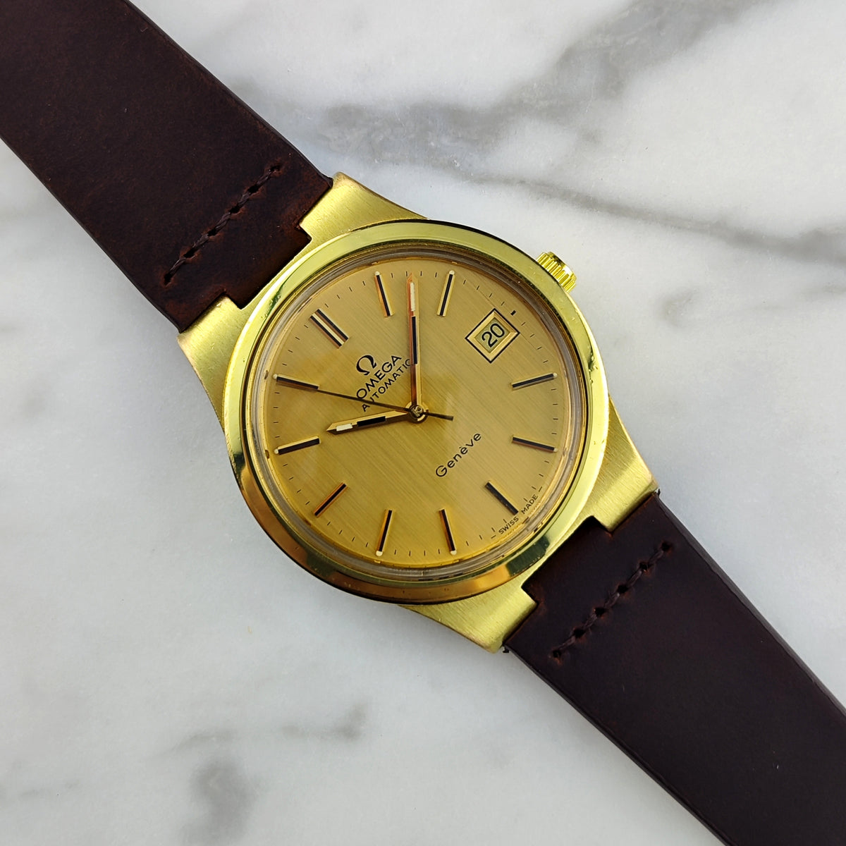 Omega Genéve Gold Dial Date 1973 [REF. 166.0173]