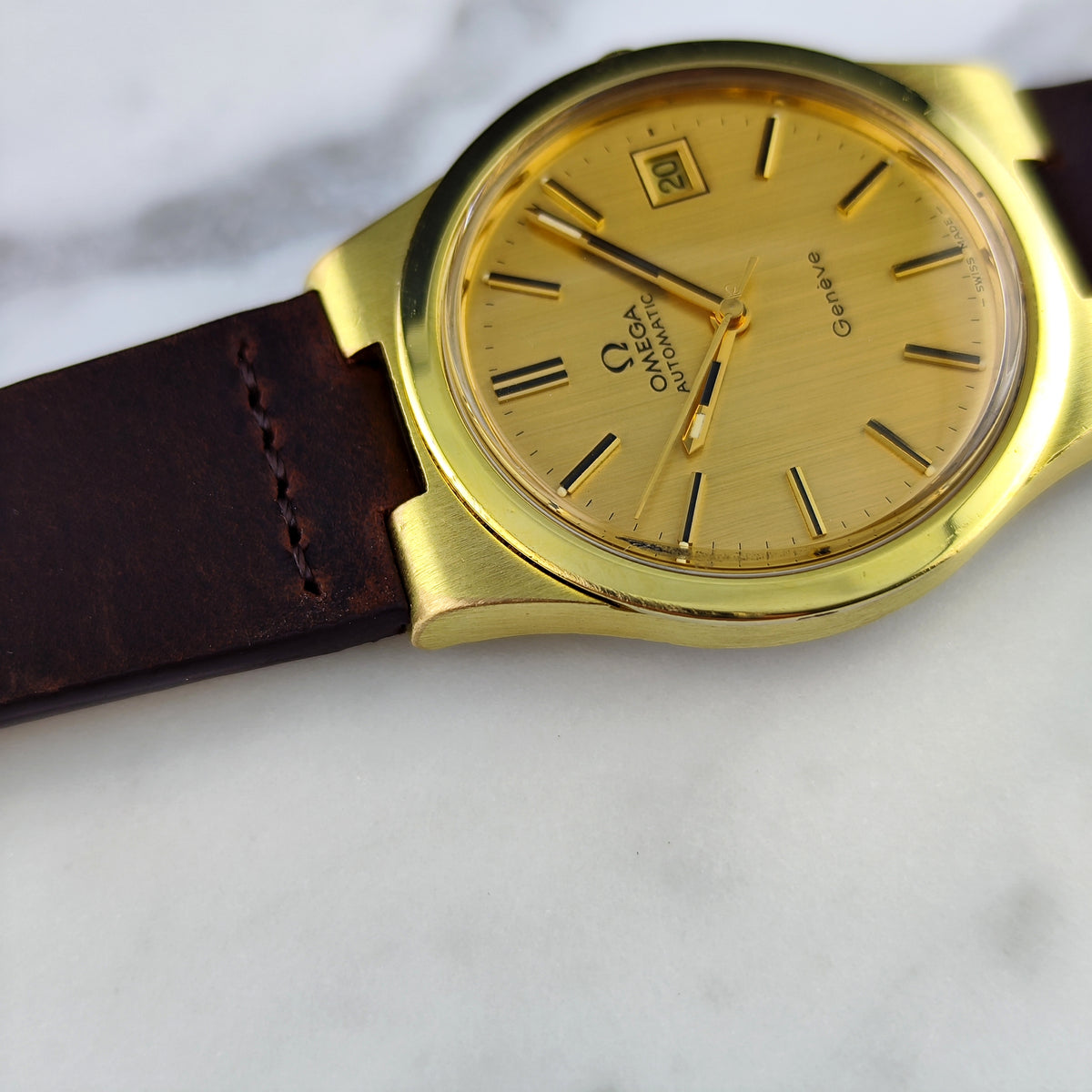 Omega Genéve Gold Dial Date 1973 [REF. 166.0173]