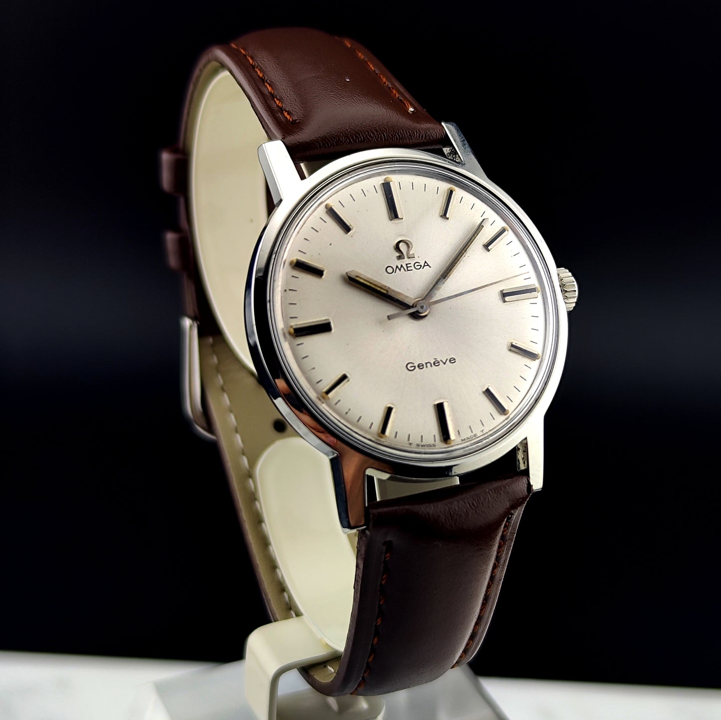 OMEGA Genéve Silver Date Mint Serviced Signed Crystal [REF. 135.070]